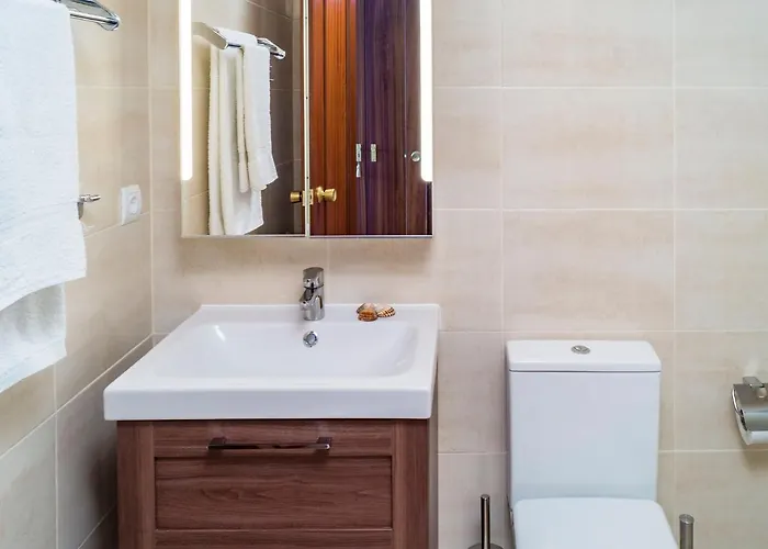 Puerto Paraiso By Interhome Apartament Estepona